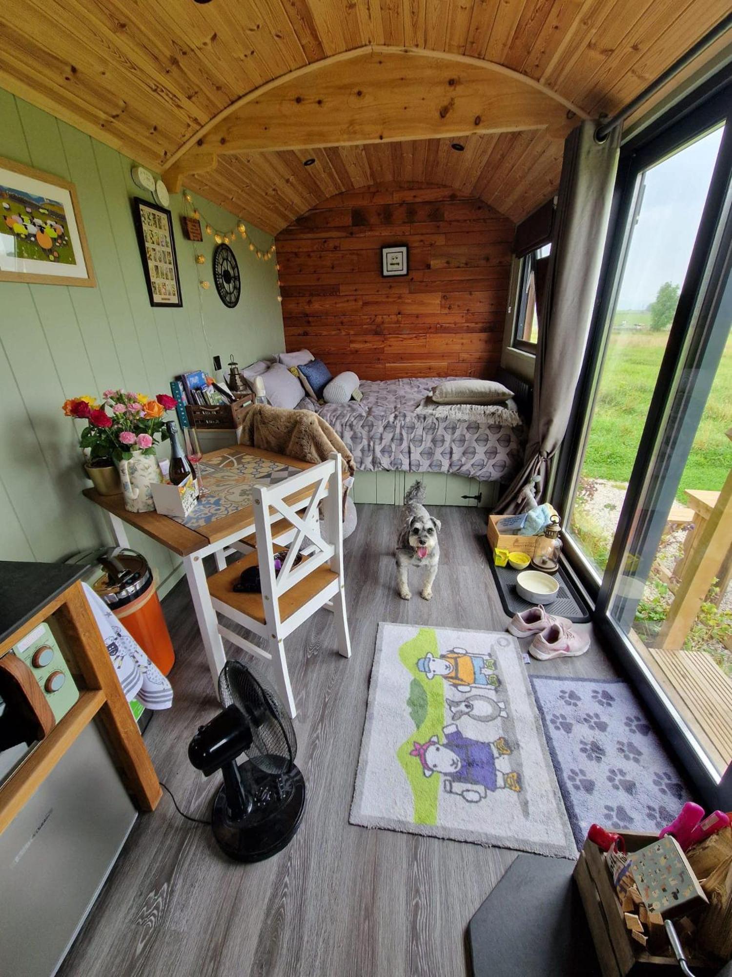 בייקוול Luxury Shepherd Hut In The Peak District מראה חיצוני תמונה